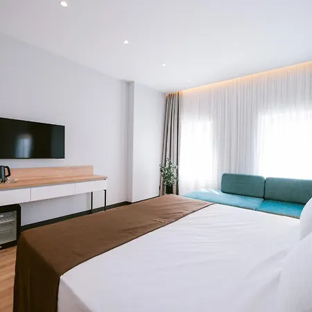 Tribute Hotel Shkoder Exterior photo