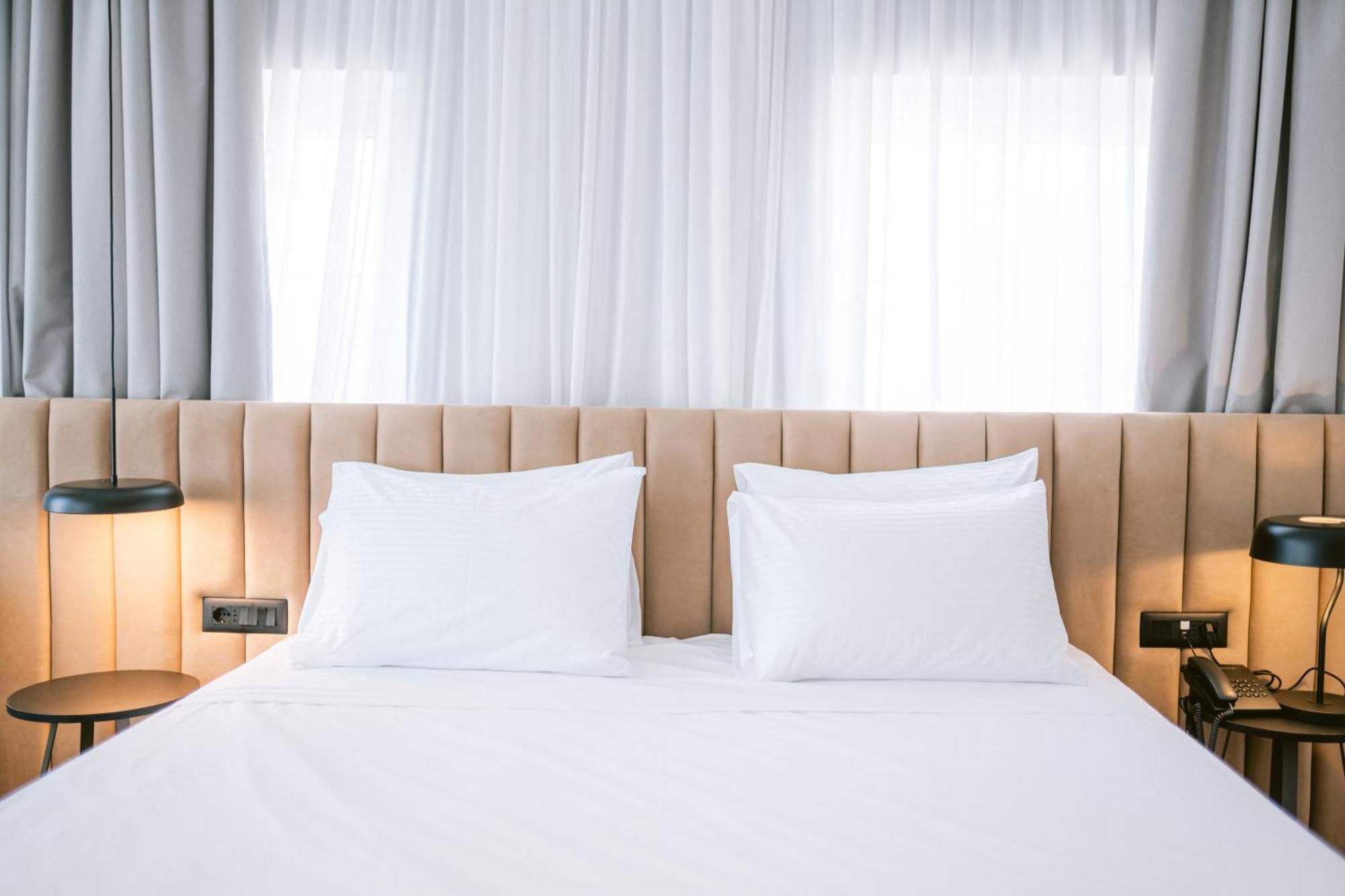 Tribute Hotel